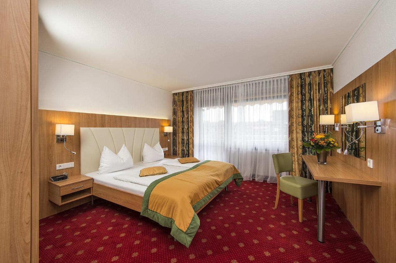 Johannesbad Thermalhotel Ludwig Thoma Bad Fussing Bagian luar foto